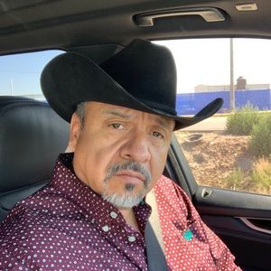 Meet your Posher, Alberto